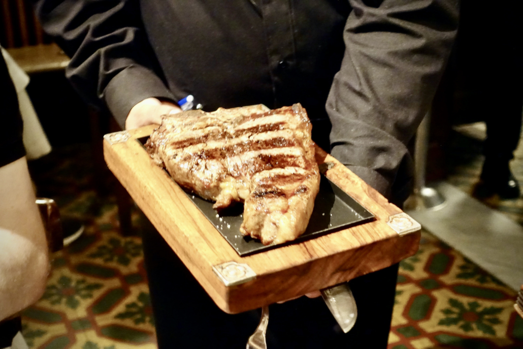 Restaurant Don Julio Buenos Aires - best hotels & restaurants Buenos Aires/Argentina